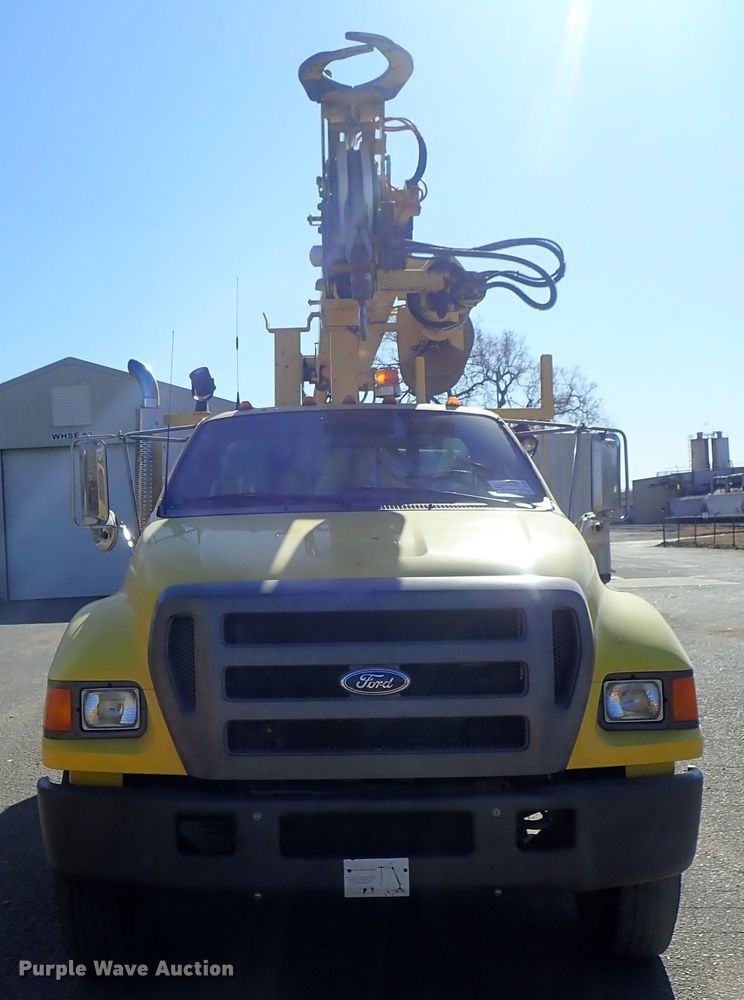 image for item DB7545 2004 Ford F750 Super Duty digger derrick truck