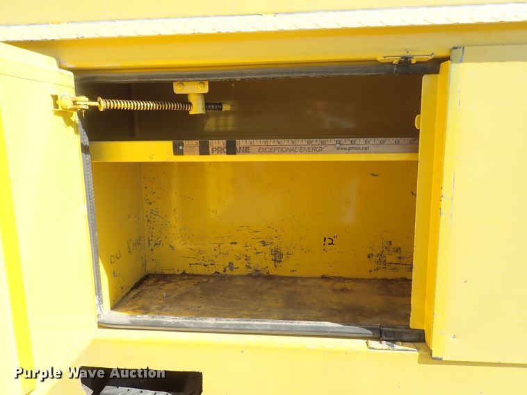 image for item DB7545 2004 Ford F750 Super Duty digger derrick truck