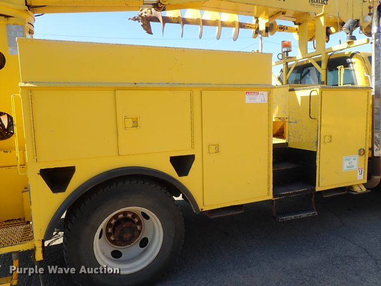 image for item DB7545 2004 Ford F750 Super Duty digger derrick truck