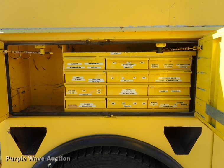 image for item DB7545 2004 Ford F750 Super Duty digger derrick truck