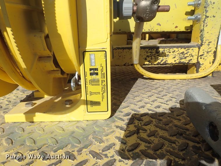 image for item DB7545 2004 Ford F750 Super Duty digger derrick truck