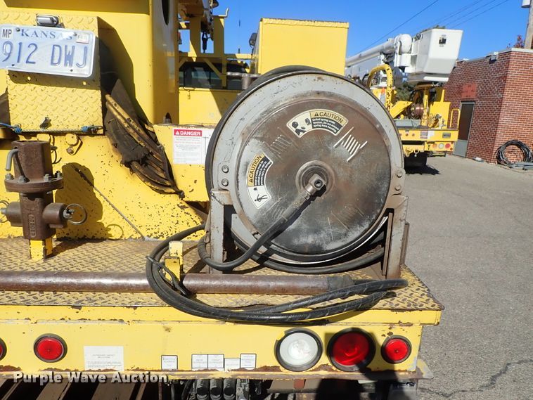 image for item DB7545 2004 Ford F750 Super Duty digger derrick truck