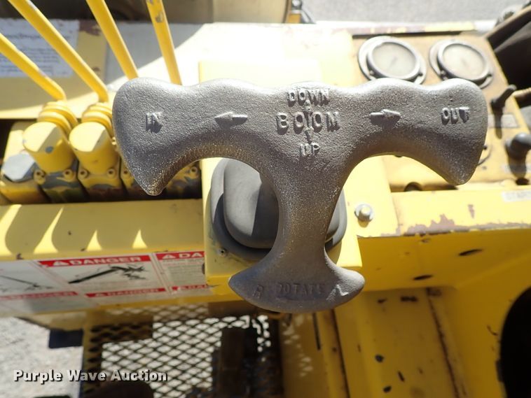 image for item DB7545 2004 Ford F750 Super Duty digger derrick truck