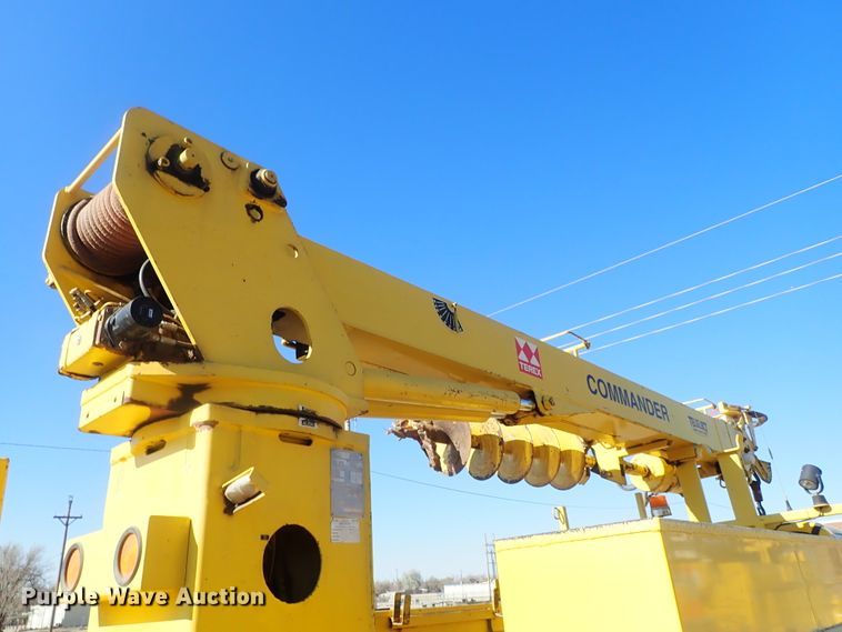 image for item DB7545 2004 Ford F750 Super Duty digger derrick truck