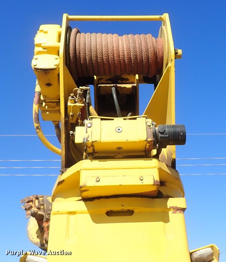 image for item DB7545 2004 Ford F750 Super Duty digger derrick truck