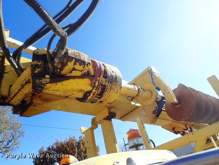 image for item DB7545 2004 Ford F750 Super Duty digger derrick truck