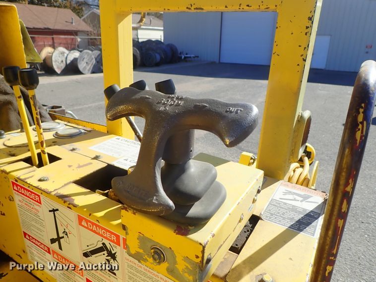 image for item DB7545 2004 Ford F750 Super Duty digger derrick truck