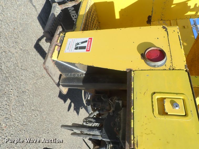 image for item DB7545 2004 Ford F750 Super Duty digger derrick truck