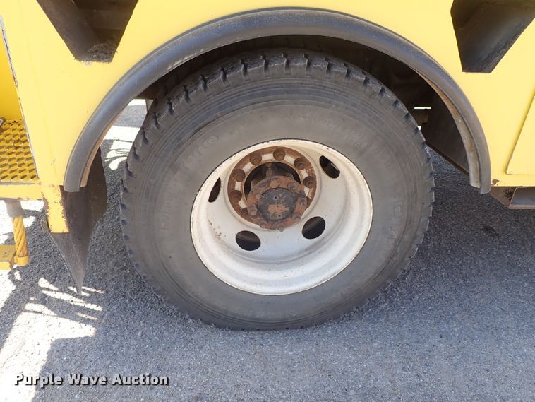 image for item DB7545 2004 Ford F750 Super Duty digger derrick truck