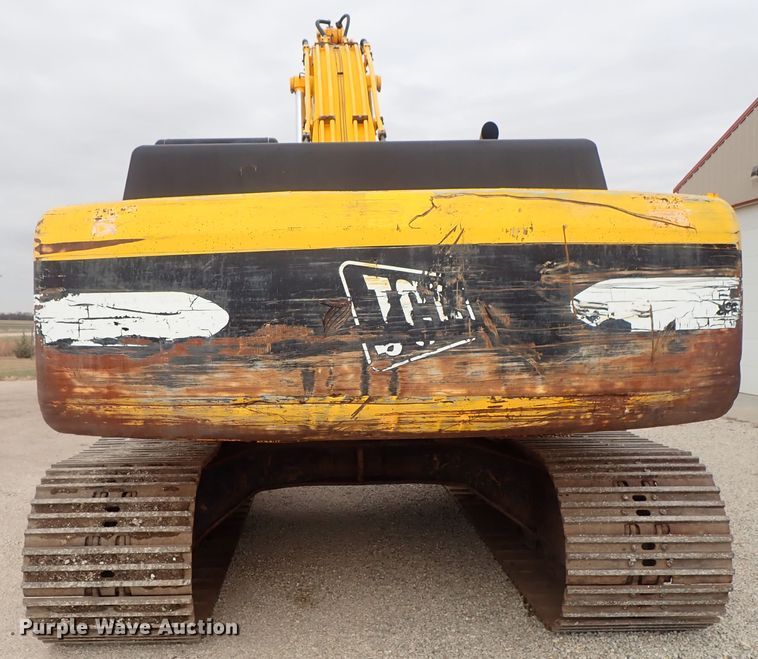 image for item DB7554 1999 JCB JS330L excavator