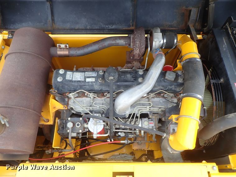 image for item DB7554 1999 JCB JS330L excavator