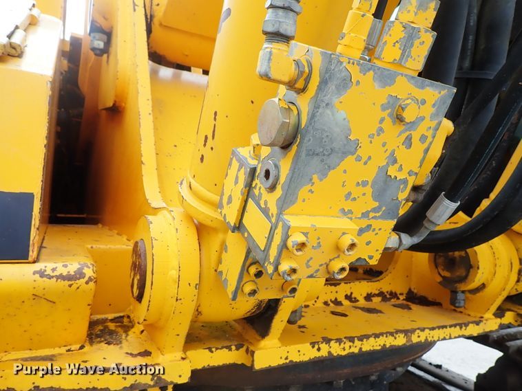 image for item DB7554 1999 JCB JS330L excavator
