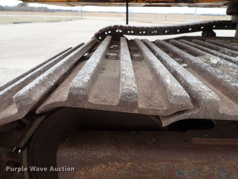 image for item DB7554 1999 JCB JS330L excavator