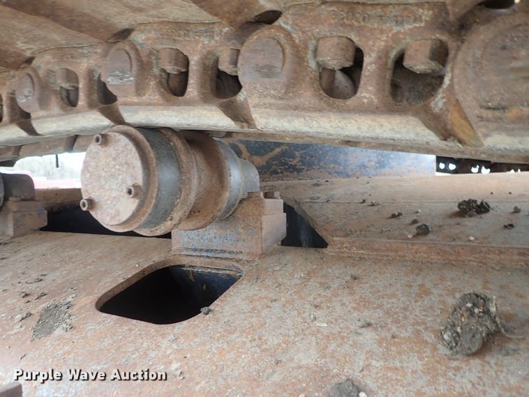 image for item DB7554 1999 JCB JS330L excavator