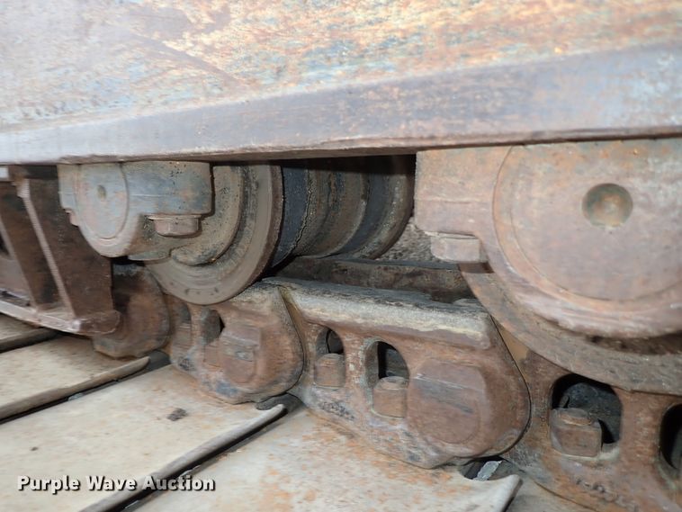 image for item DB7554 1999 JCB JS330L excavator