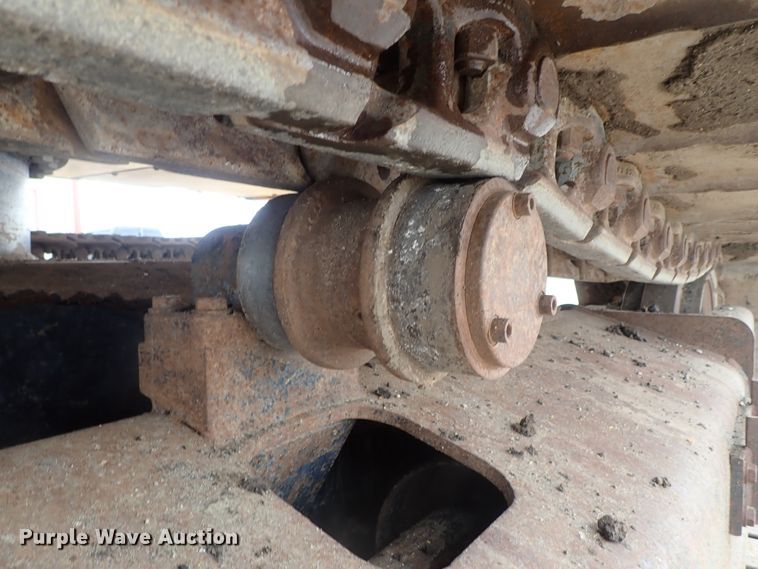 image for item DB7554 1999 JCB JS330L excavator