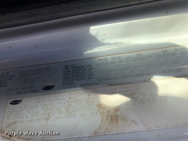 image for item DB7560 2003 Sterling L-Line vacuum truck