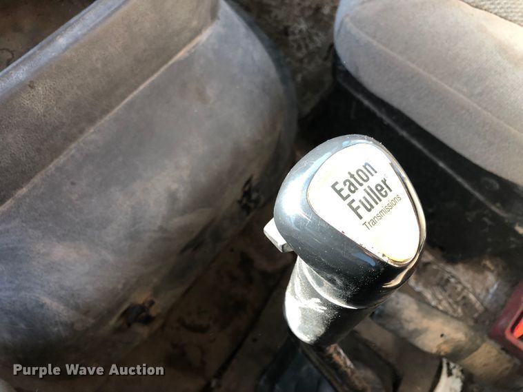 image for item DB7560 2003 Sterling L-Line vacuum truck