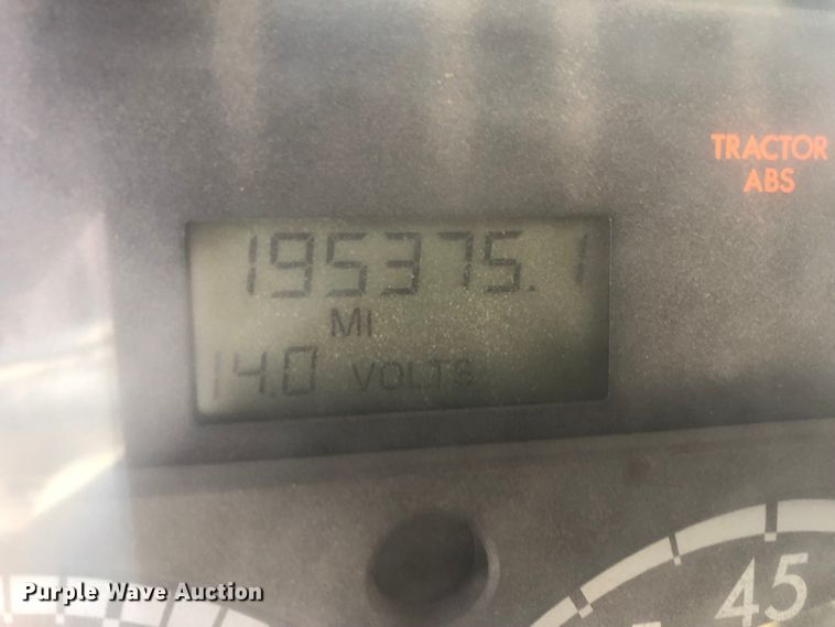 image for item DB7560 2003 Sterling L-Line vacuum truck