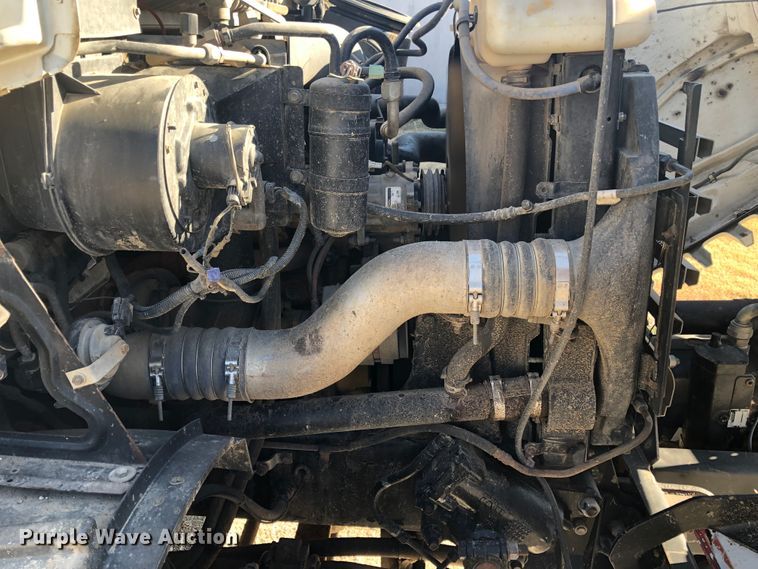 image for item DB7560 2003 Sterling L-Line vacuum truck