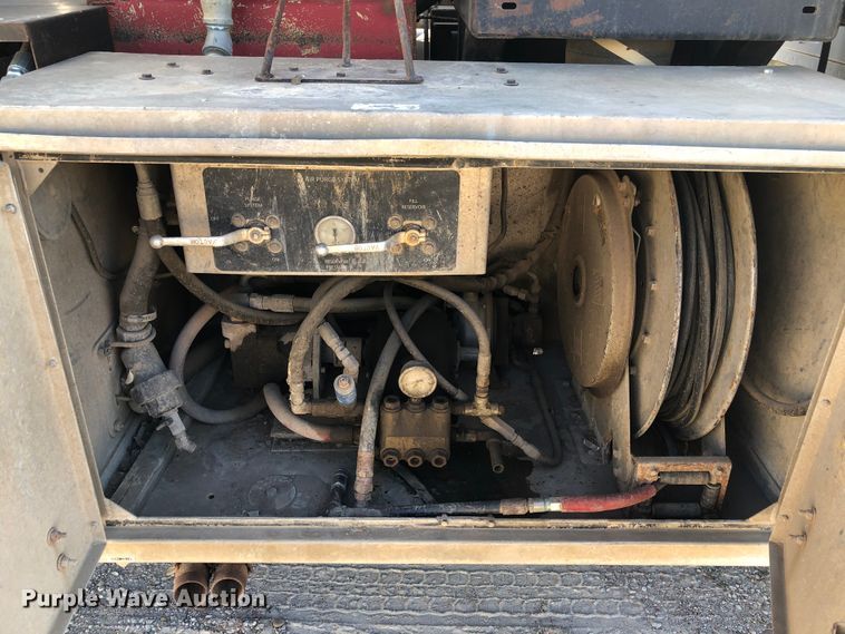 image for item DB7560 2003 Sterling L-Line vacuum truck