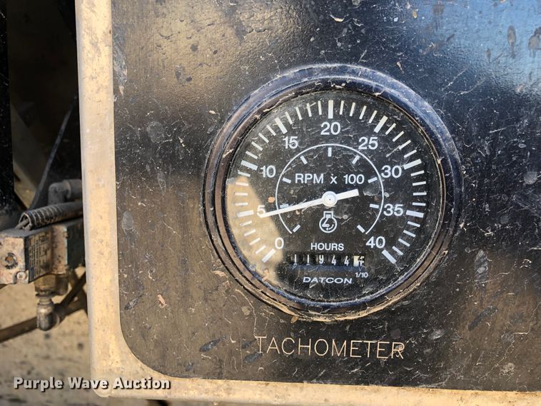 image for item DB7560 2003 Sterling L-Line vacuum truck