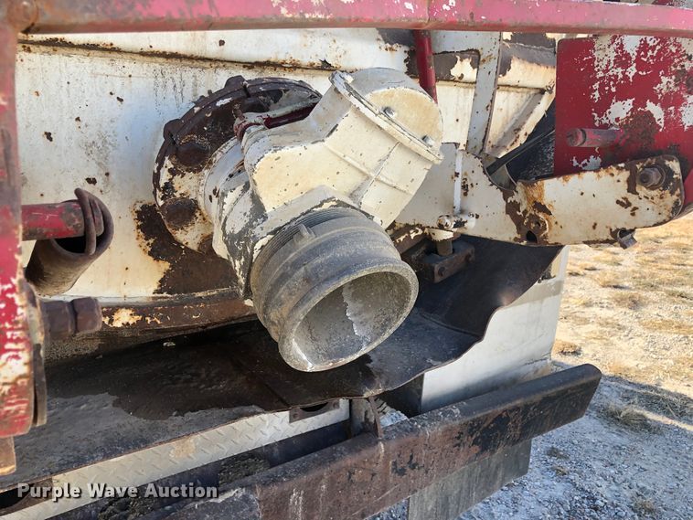 image for item DB7560 2003 Sterling L-Line vacuum truck