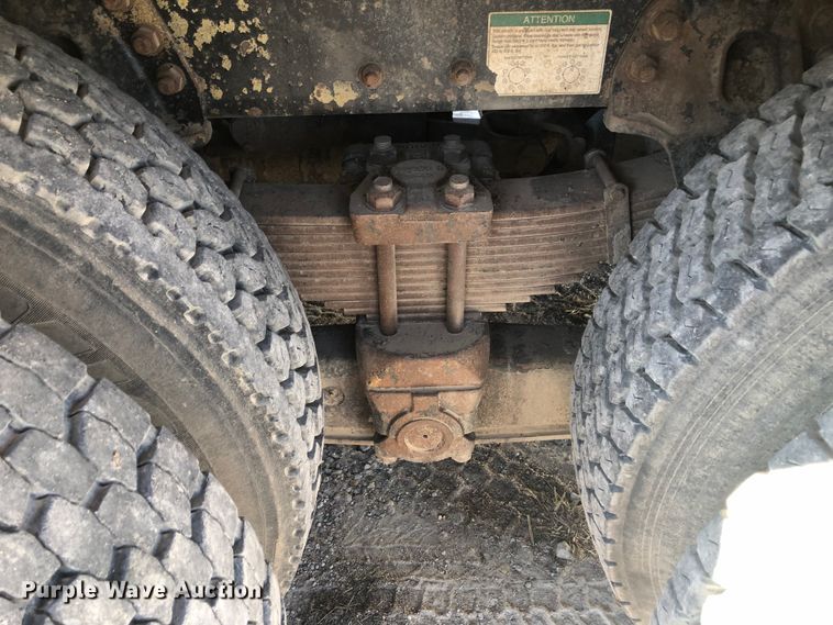 image for item DB7560 2003 Sterling L-Line vacuum truck