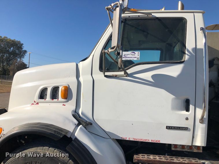 image for item DB7560 2003 Sterling L-Line vacuum truck