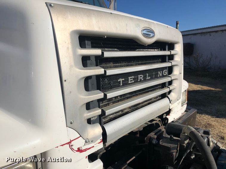 image for item DB7560 2003 Sterling L-Line vacuum truck