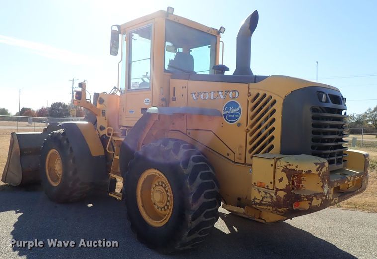 image for item DB7561 2004 Volvo L90E wheel loader