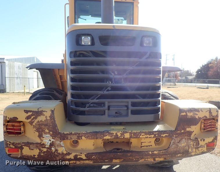 image for item DB7561 2004 Volvo L90E wheel loader