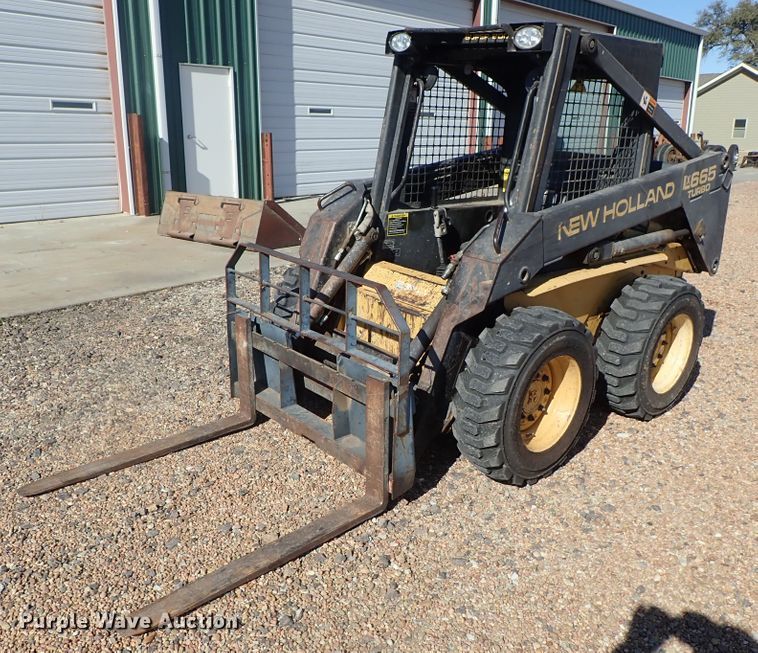 image for item DB7575 1994 New Holland LX665 Turbo skid steer