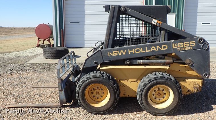 image for item DB7575 1994 New Holland LX665 Turbo skid steer