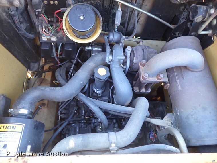 image for item DB7575 1994 New Holland LX665 Turbo skid steer