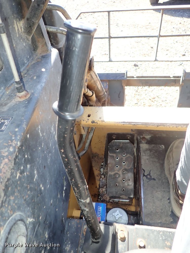 image for item DB7575 1994 New Holland LX665 Turbo skid steer