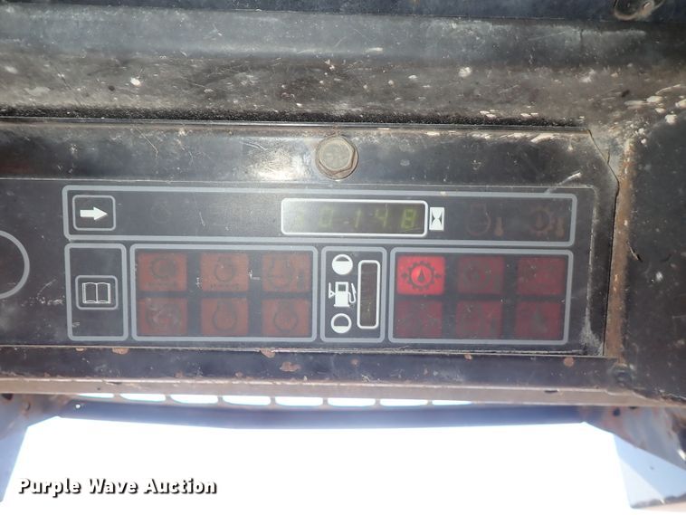 image for item DB7575 1994 New Holland LX665 Turbo skid steer