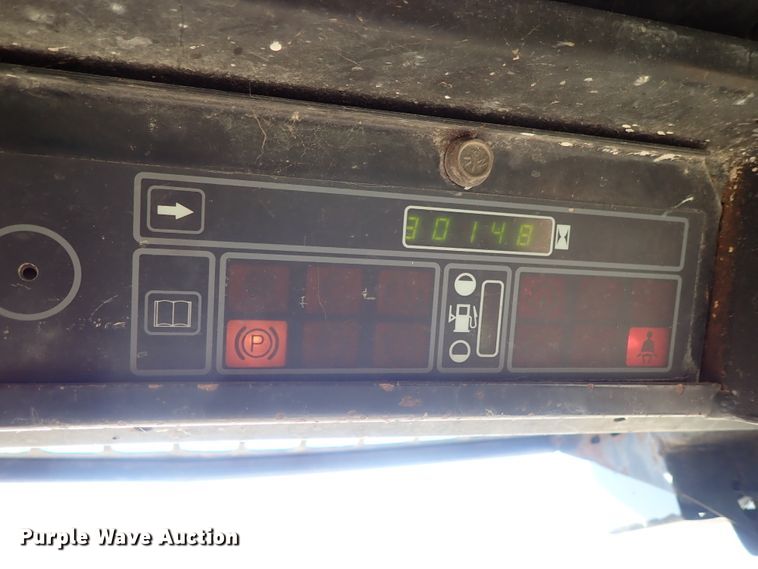 image for item DB7575 1994 New Holland LX665 Turbo skid steer