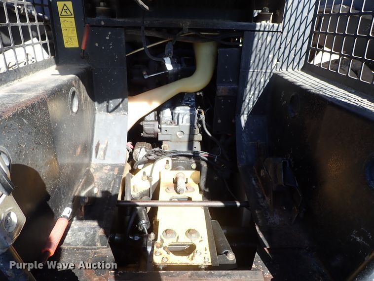 image for item DB7575 1994 New Holland LX665 Turbo skid steer