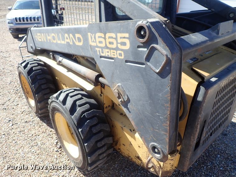 image for item DB7575 1994 New Holland LX665 Turbo skid steer