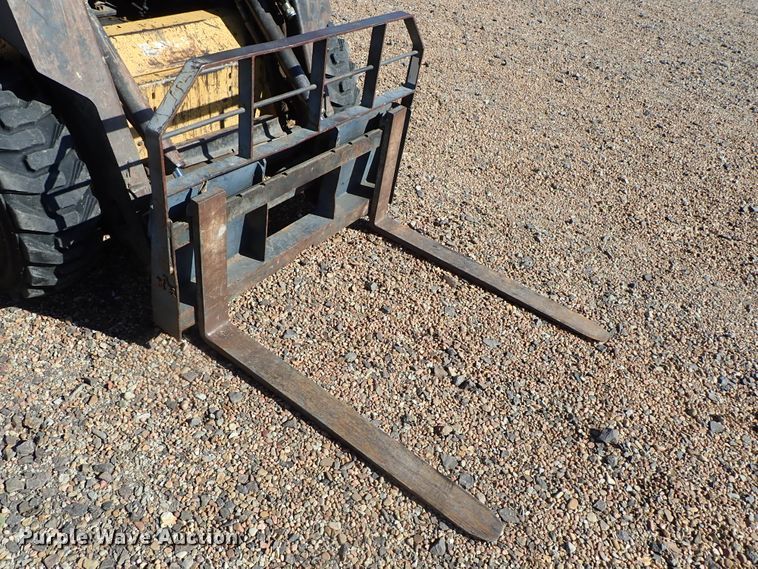 image for item DB7575 1994 New Holland LX665 Turbo skid steer