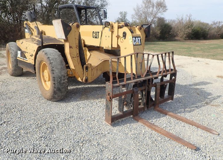 image for item DB7577 2005 Caterpillar TH460B telehandler