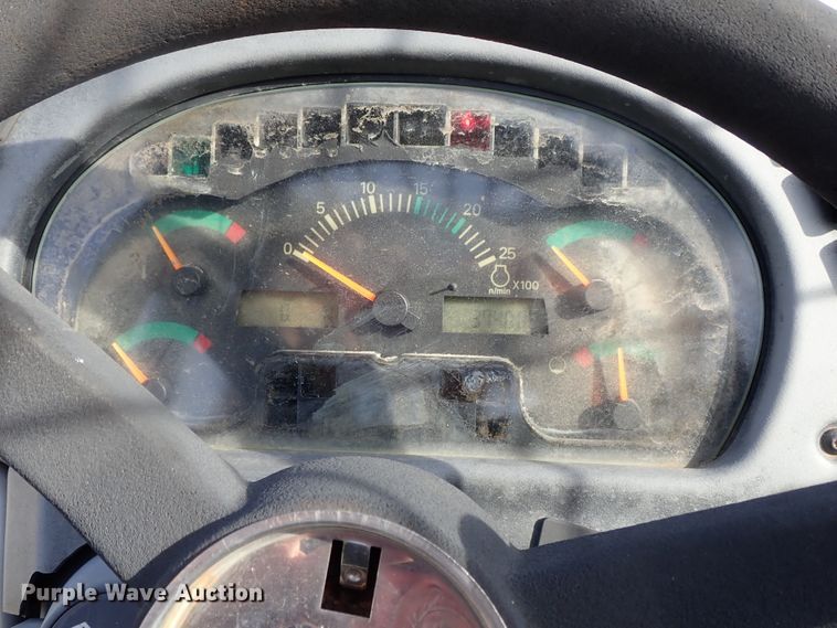 image for item DB7577 2005 Caterpillar TH460B telehandler