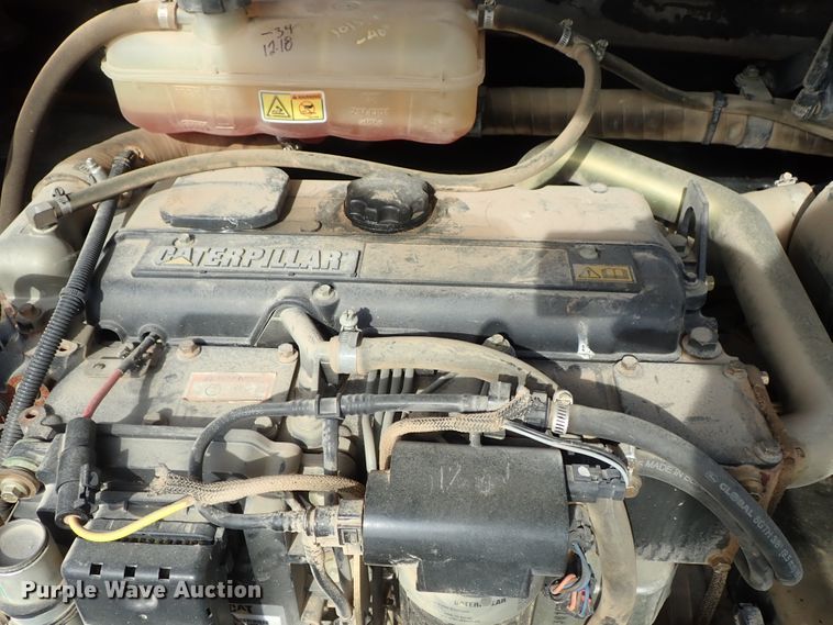 image for item DB7577 2005 Caterpillar TH460B telehandler