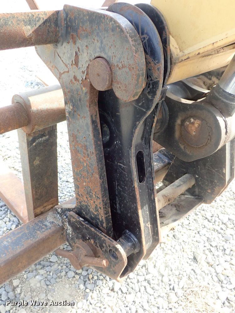 image for item DB7577 2005 Caterpillar TH460B telehandler