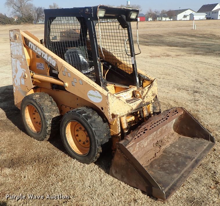 image for item DC3467 Mustang 2050 skid steer