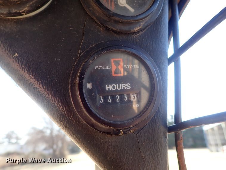 image for item DC3467 Mustang 2050 skid steer