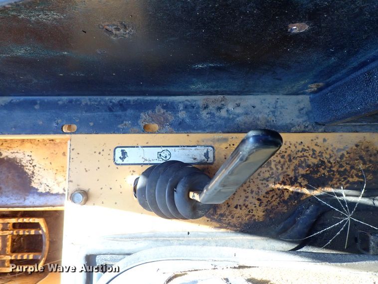 image for item DC3467 Mustang 2050 skid steer