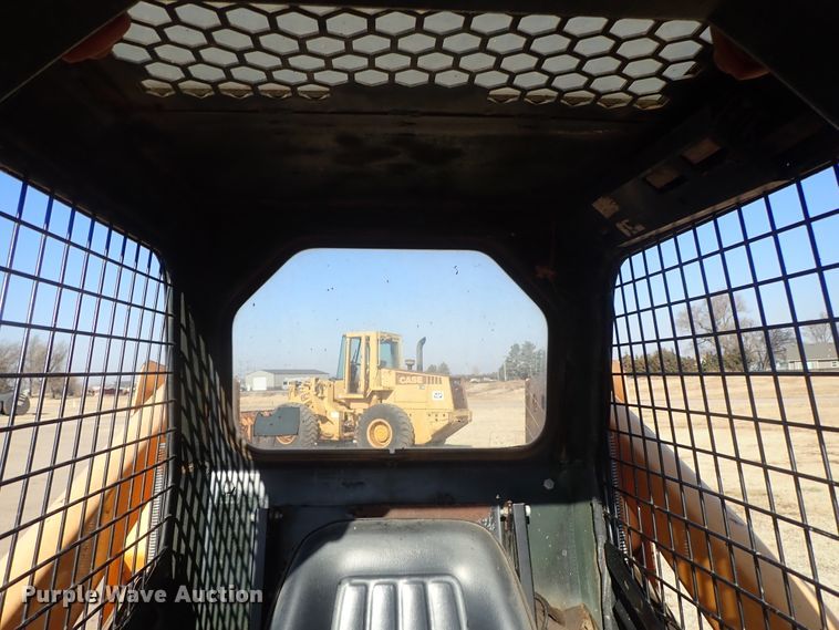 image for item DC3467 Mustang 2050 skid steer