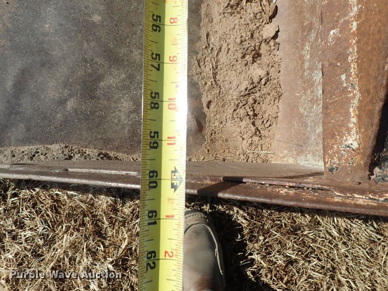 image for item DC3467 Mustang 2050 skid steer